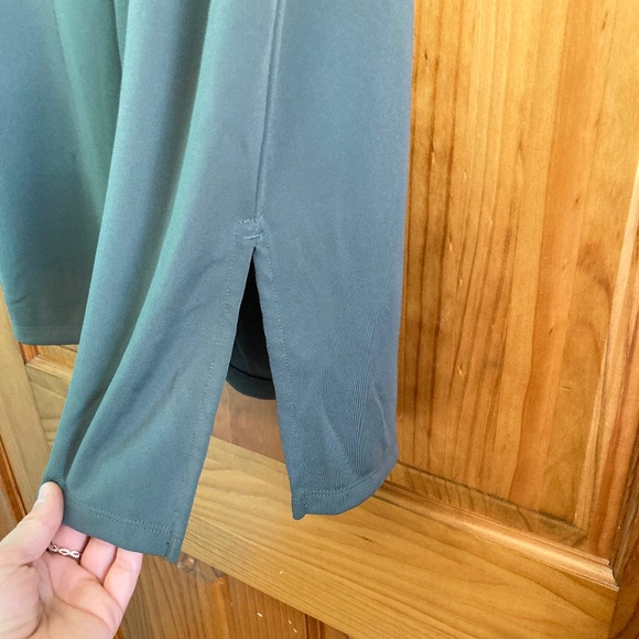 Women’s size medium Lands’ End olive green skirt with elastic waistband - Picture 2 of 5